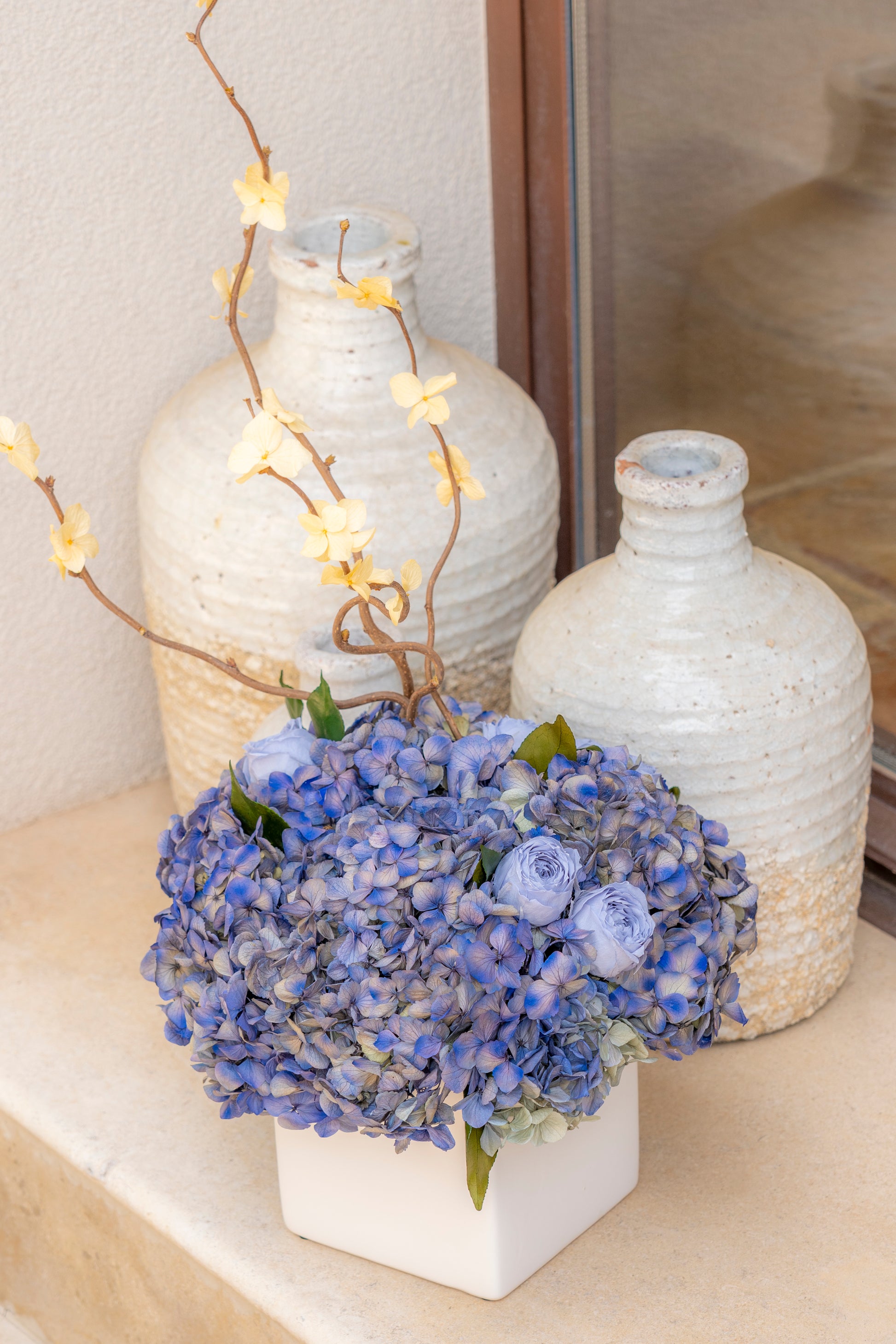 Sunbeam - Preserved Flower Arrangement - STILLA